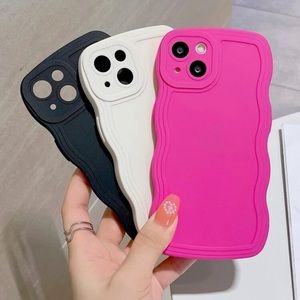 Set of 3 Wavy Frame Phone Cases for iPhone 14 Pro Max